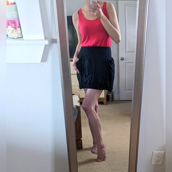 Old Navy Loose Mini Skirt Size 2 - Picture 7 of 7